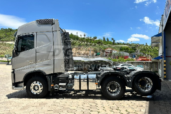 1363289_202604021744188012693_mini