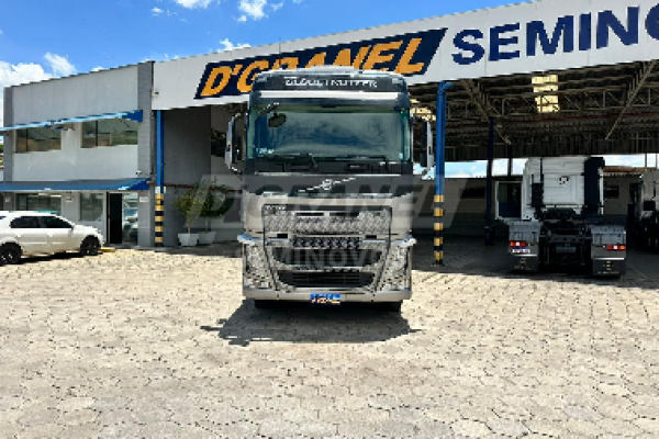 1363289_202604021744238104878_mini