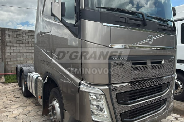 1363289_202604021744366886995_mini